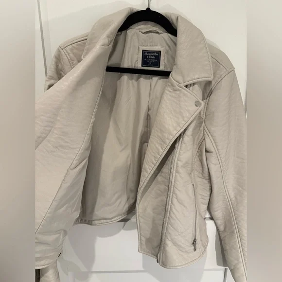 Abercrombie & Fitch Faux Leather Jacket Extra Large Beige Biker Motorcycle AF - Picture 3 of 7
